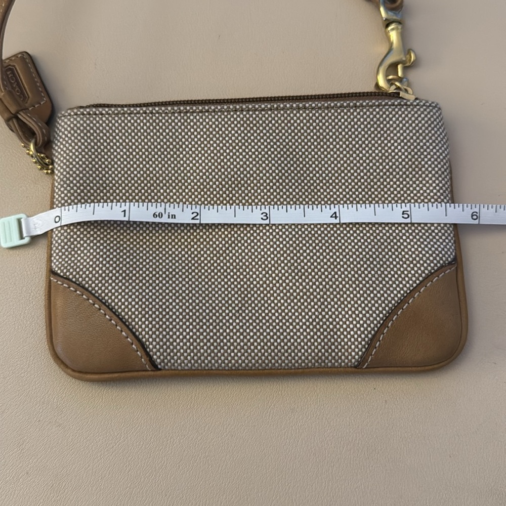 Vintage Coach Small Wristlet | Tweed Fabric & Leather Zip Pouch Tan - Picture 7 of 8